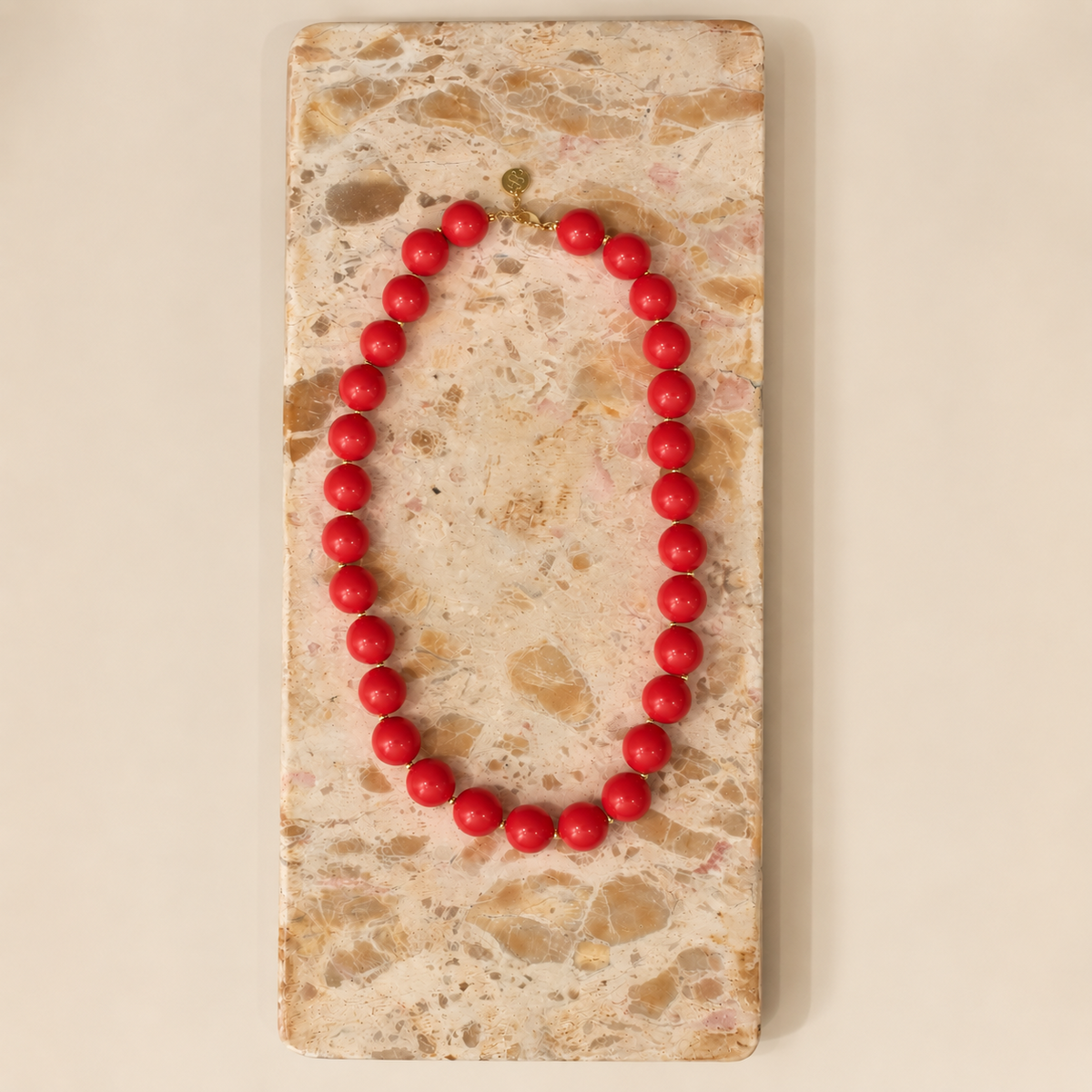 Collier Arold