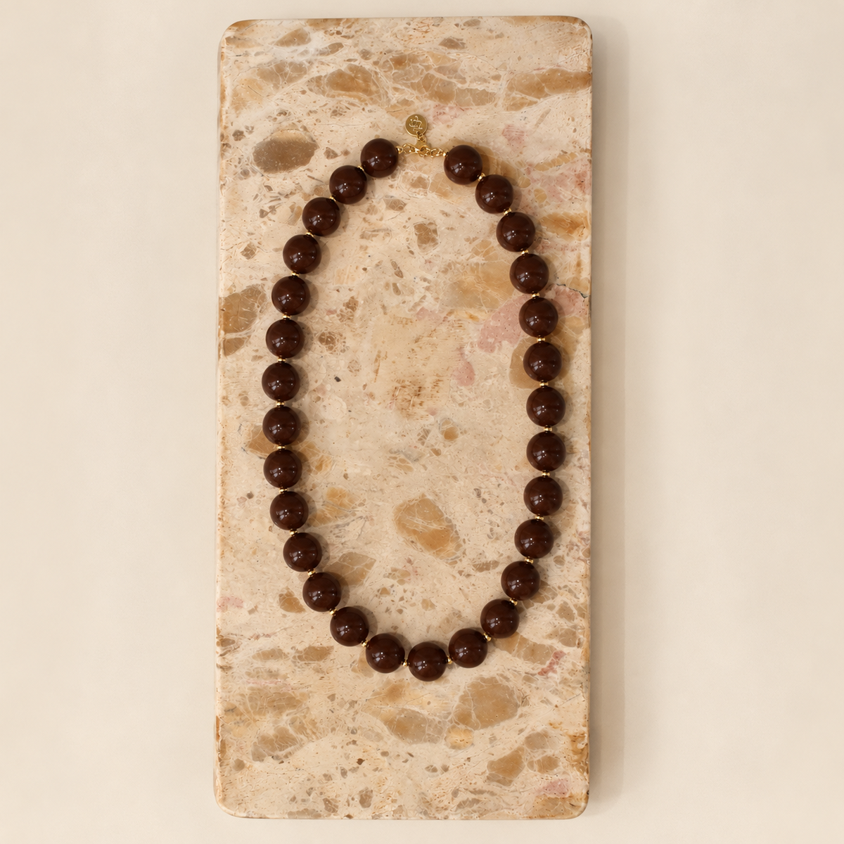 Collier Arold