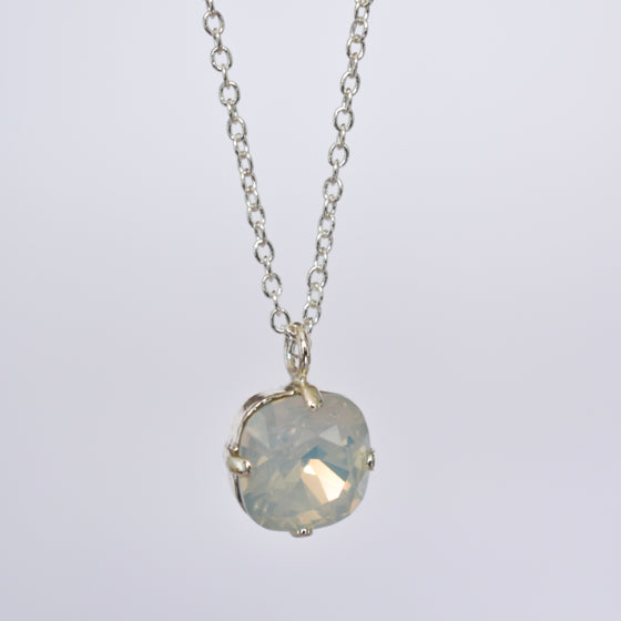Collier ISIDORE | Cristal nacre argenté